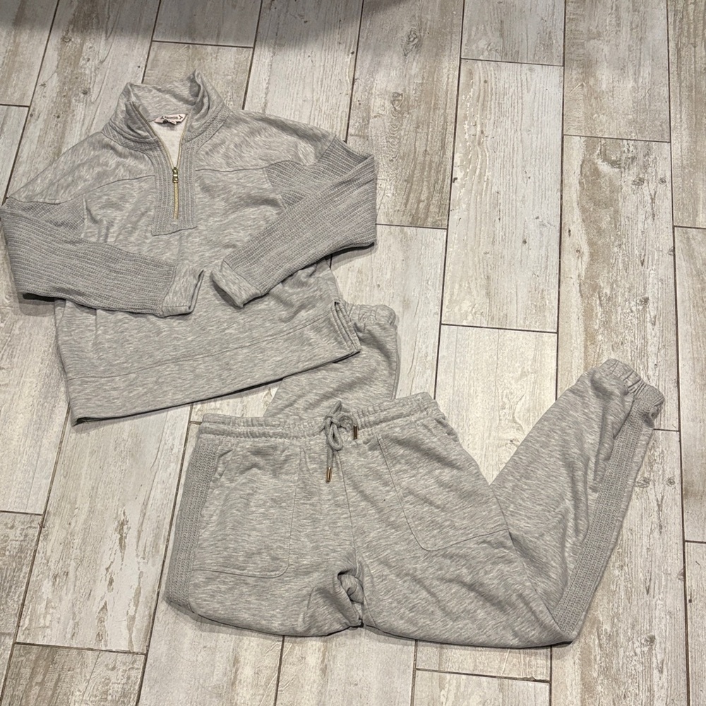 [Nanette Lepore] Light Gray Zip Pullover Set - Size Small